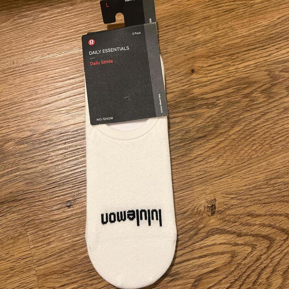 Lululemon Women's White and Cream Sock